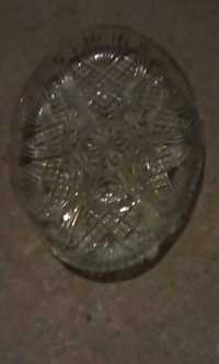 Стъклена чиния за плато