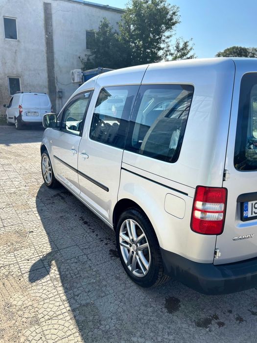 Vind VW CADDY an 2012, diesel , motor 1.6 105 CP