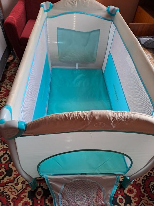 Бебешки кошари 2 бр.