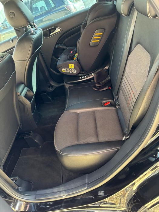 Mercedes B classe