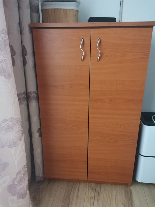 Dulapior cu 2 rafturi