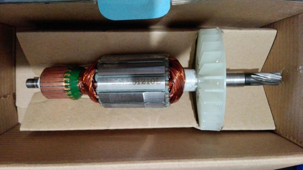 Ротор за Макита Makita HR2450,HR2470,HR5001C,HM1202,HM1203C,GA4530
