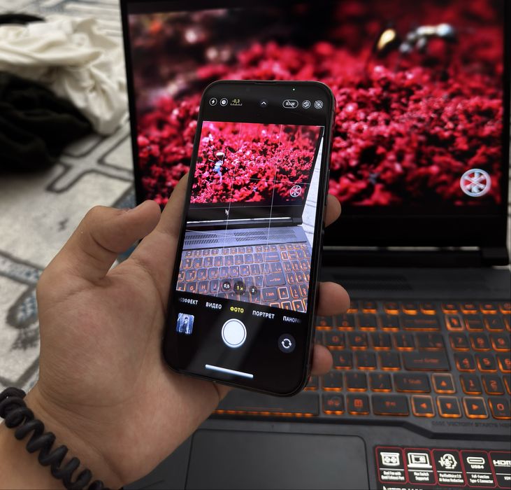 IPhone 13 pro Sierra Blue