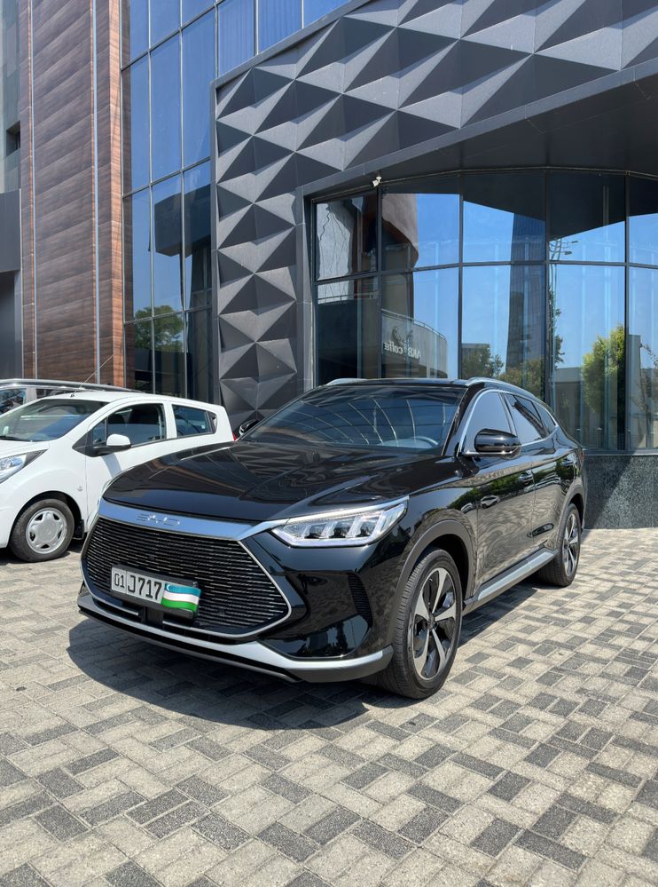 Byd song plus Hybrid