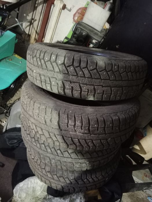 Продам резину р15