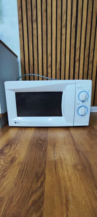 Продам микроволновку