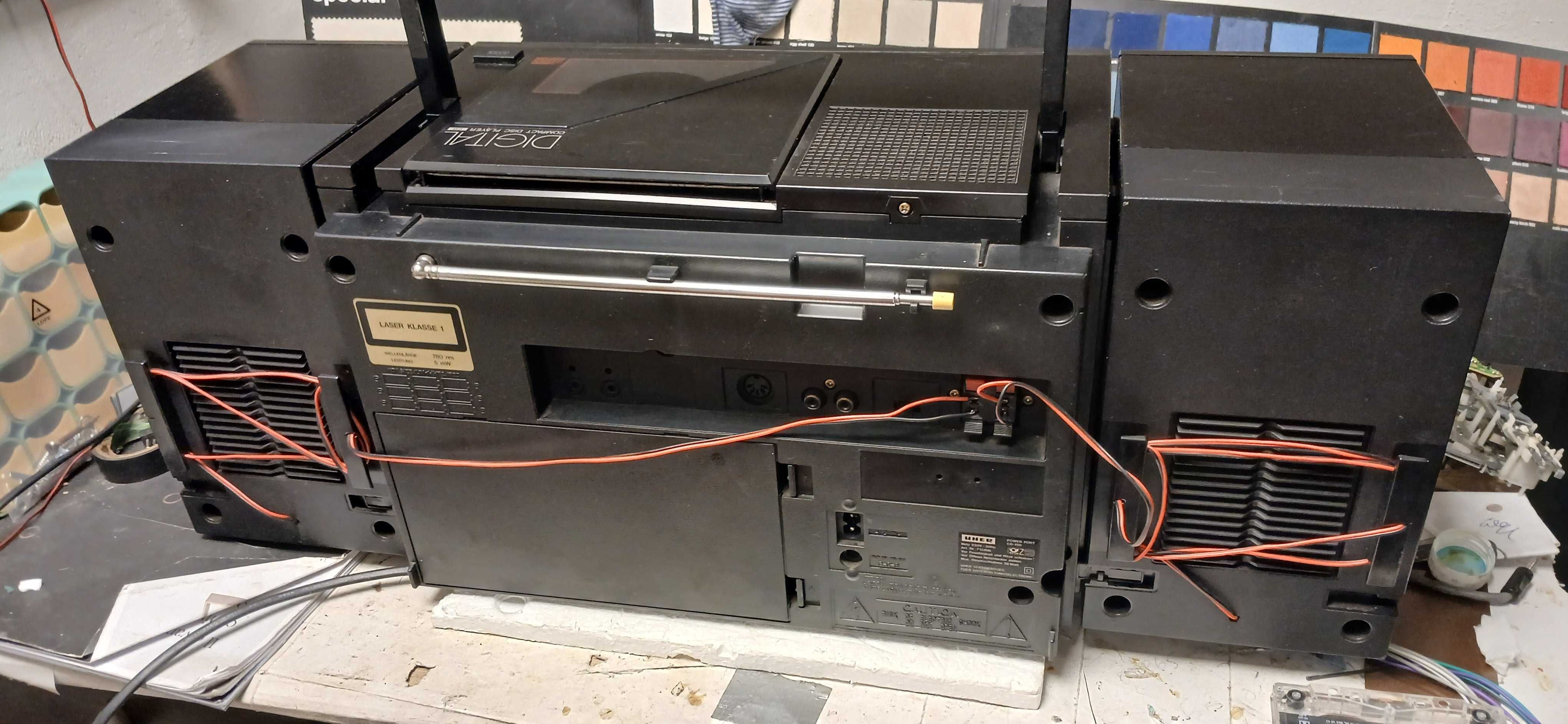 Ретро бумбокс UHER CD-150