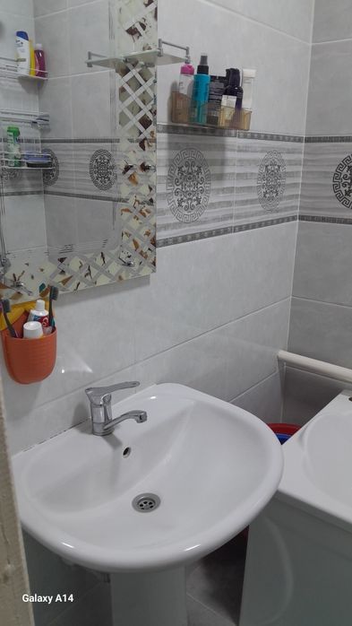 Жай сатылады 22 мик.район, 2 комната