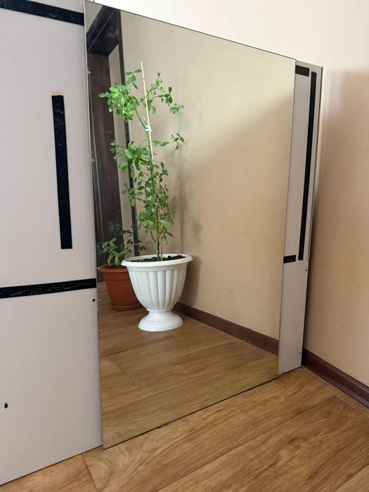 Зеркало большое целое