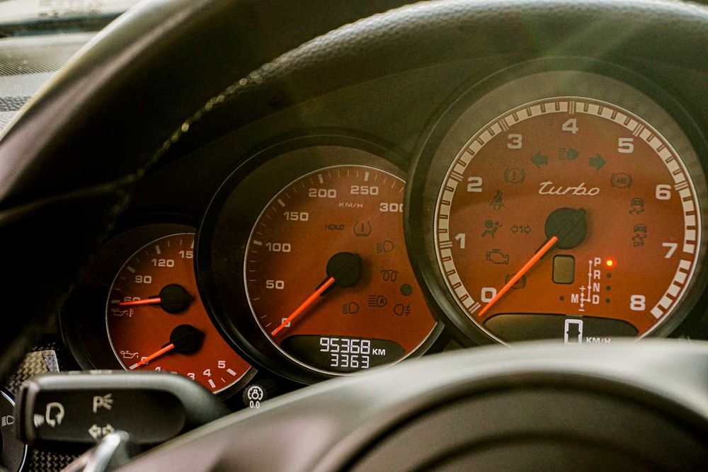 Продавам Porsche Panamera face