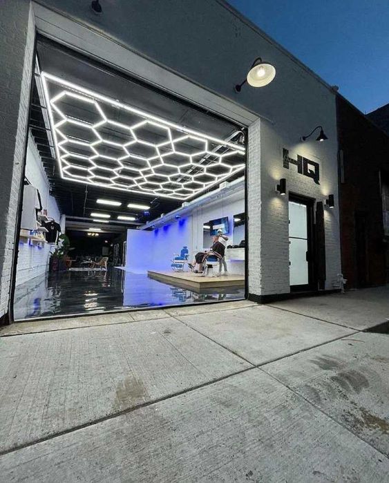 Светодиодные светильники LED модульное освещение для гаража