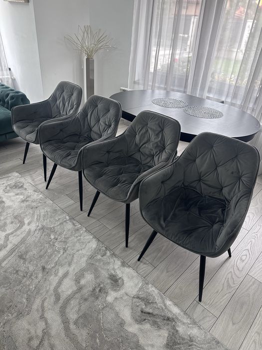 4 scaune Catifea