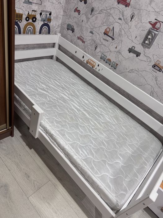 Продам матрас 160*80