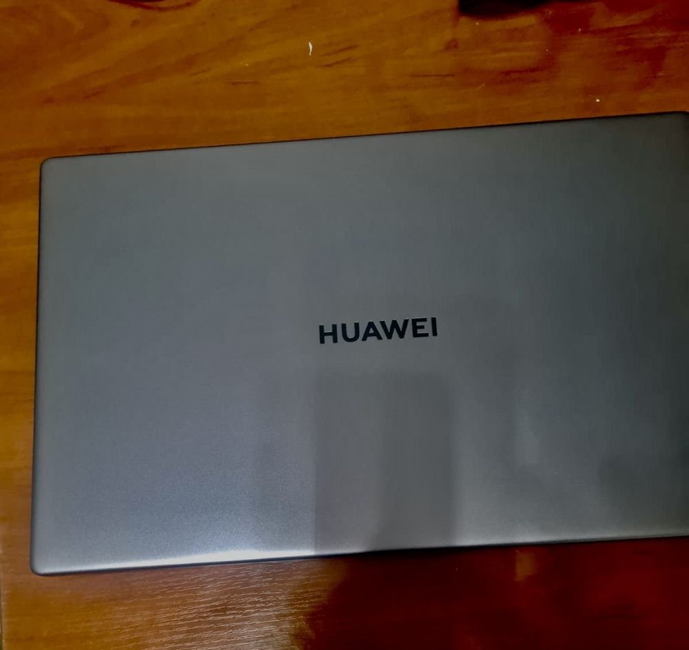 HUAWEI cord 7 ноутбук