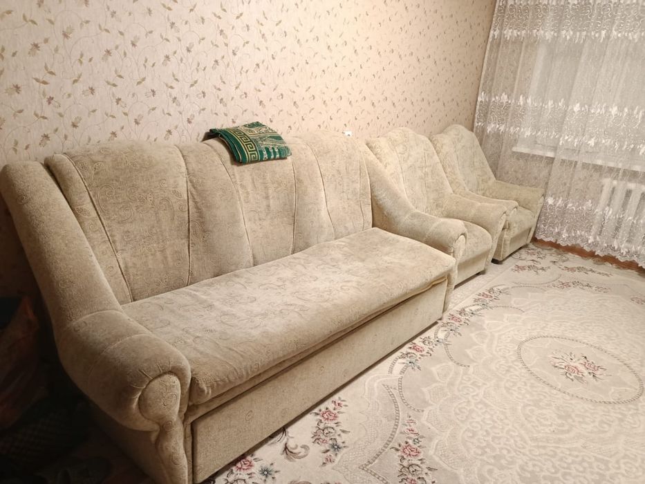 Мягкий уголок, раскладной 20000т.