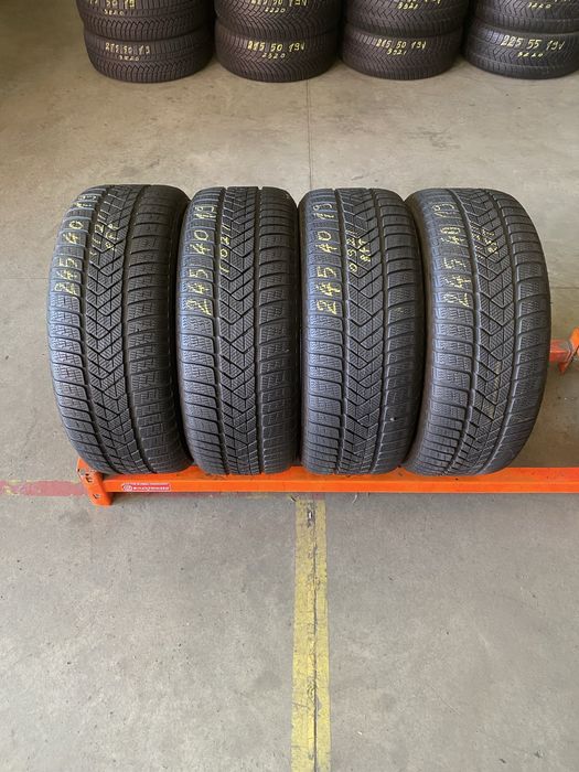 Anvelope iarna 245/40/19 Pirelli Sottozero 3 RFT 245 40 19 R19