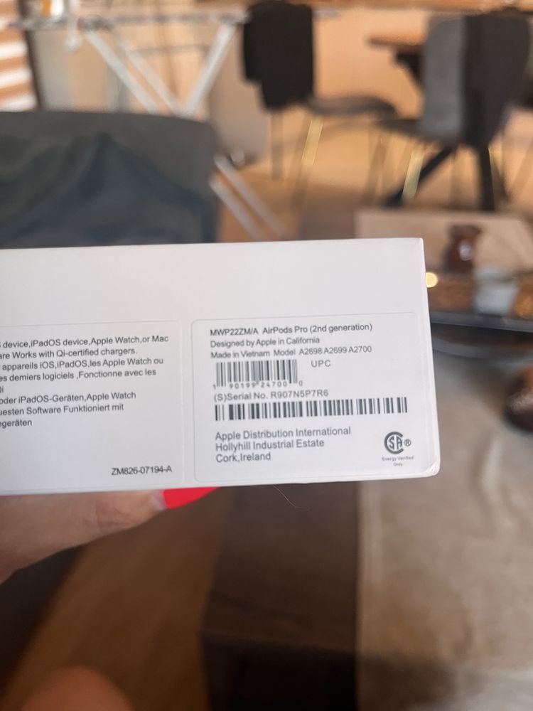 Продавам слушалки AirPods Pro