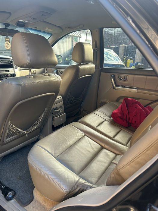 Vând kia sorento