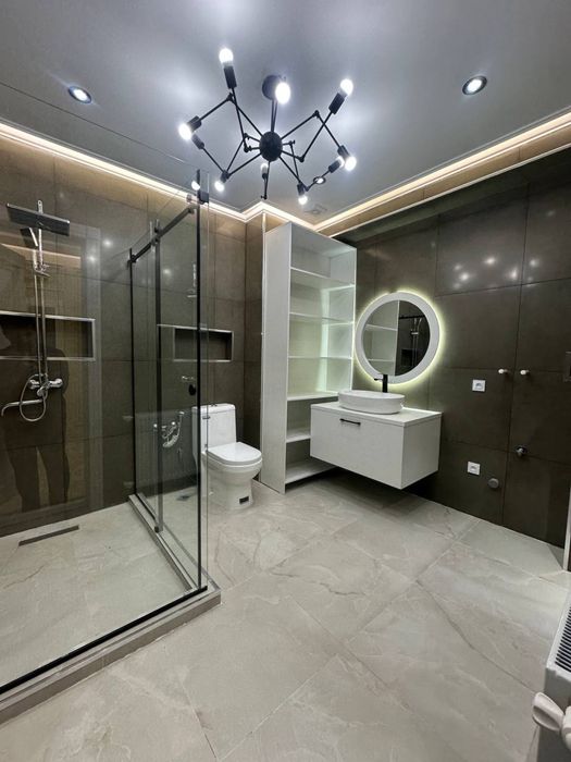 Срочно сдается 3 комнатная квартира авторский ремонт