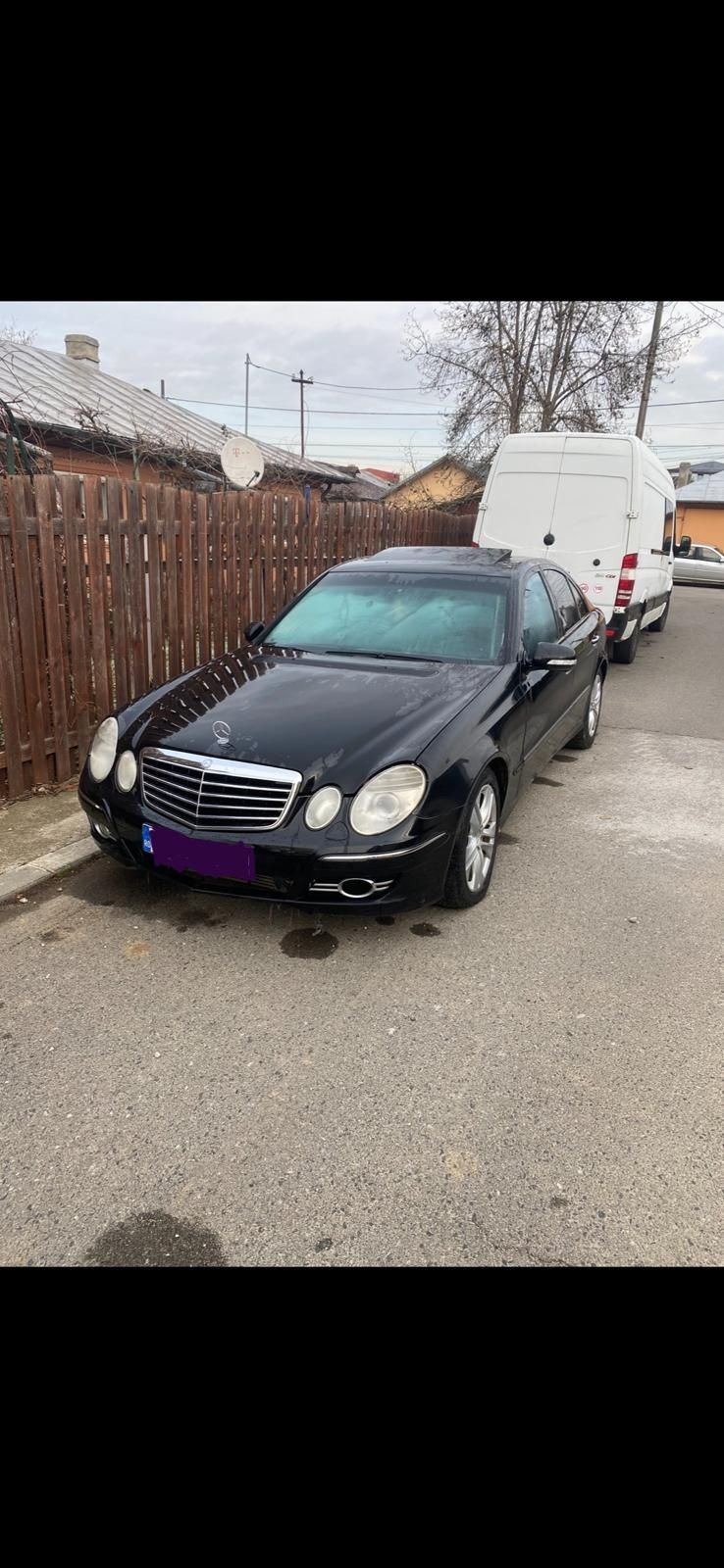 Dezmembrari mercedes e-class w211