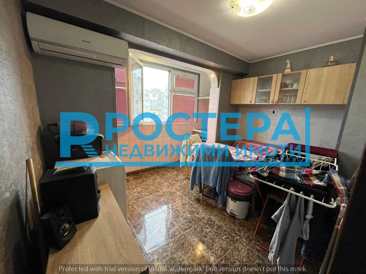 Продава се Двустаен апартамент в Търговище, Запад 2 - 60 кв.м за 1403 €/кв.м - Снимка #4