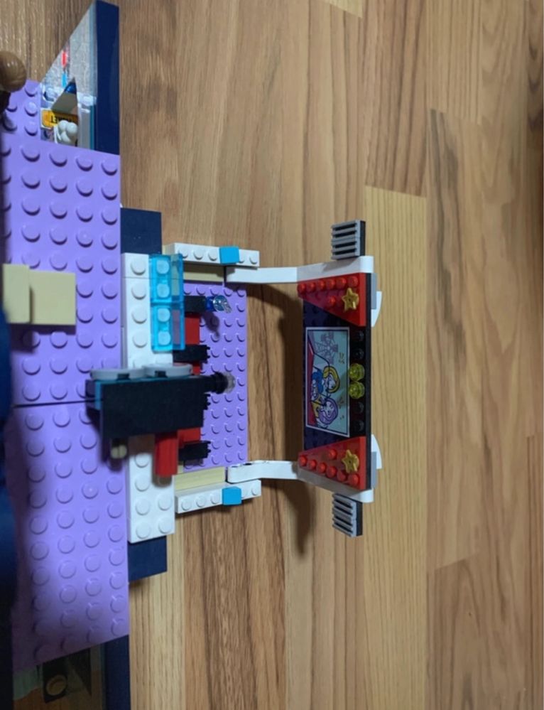 Cinema Lego Friends