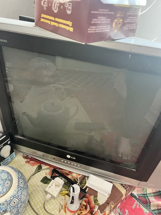 Продаються телевизоры