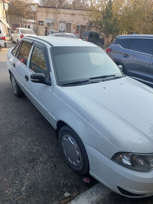 Nexia 2 2014 yil lux