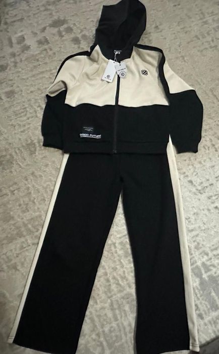 Новый спортивный костюм