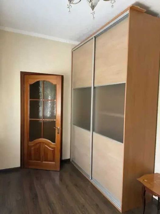 Двустаен имот в кв.Надежда 1