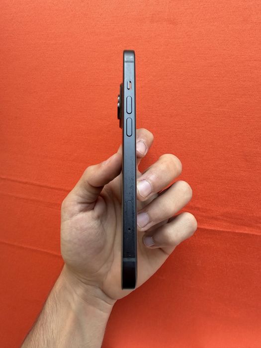 iPhone 15 128GB – Отлично състояние, 83% Battery Health