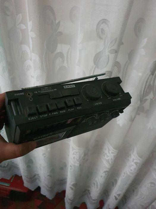 Qorasi radio qizili kalonka