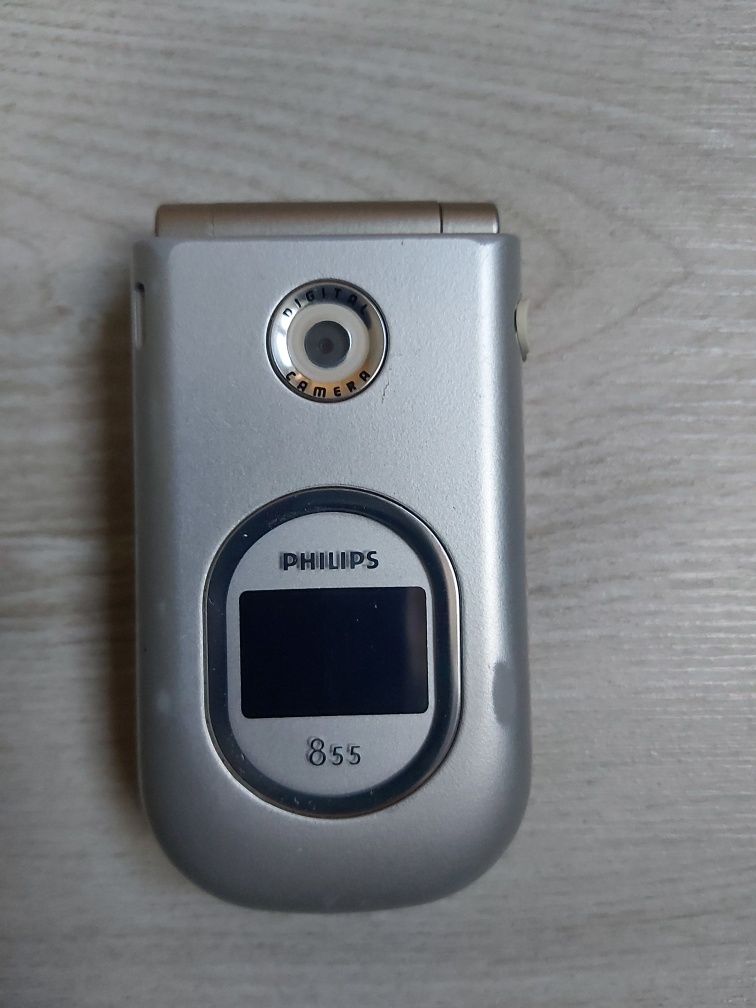 Vând telefon Philips 855