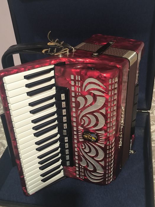 Акордеон Weltmeister