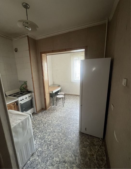 Сергелинский р-н Куйлюк массив 6 2/3/5 франция 58м2 балкон 2х6