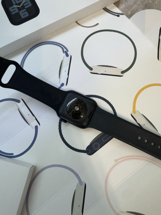 Apple Watch SE (2023), GPS, Carcasa Midnight Aluminium 40mm