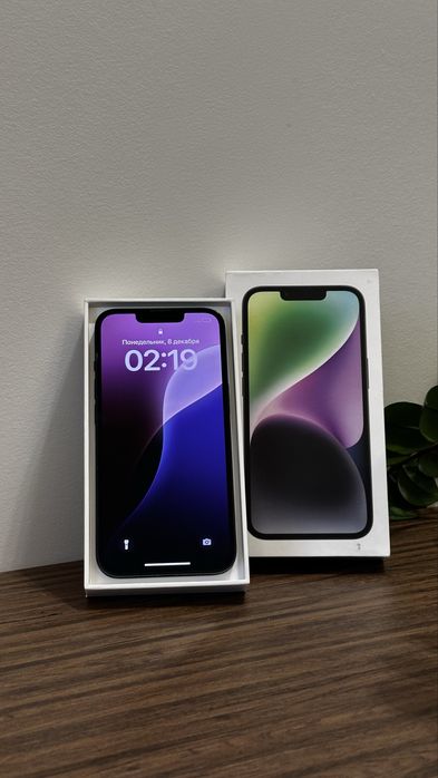 iPhone 14  (256)
