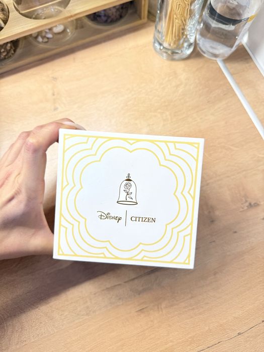 Продам лимитированные часы citizen