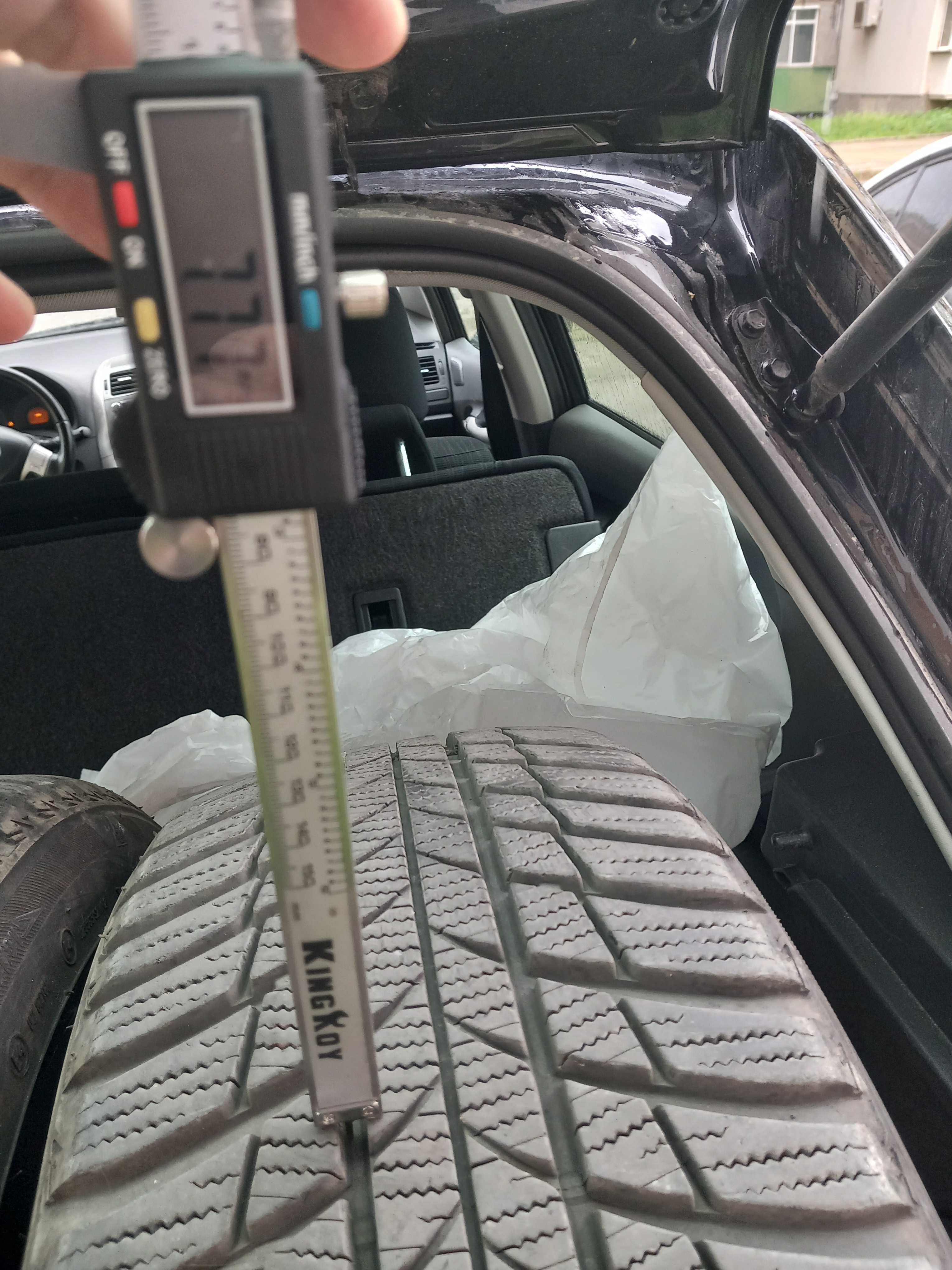 225/45 R17 Brigestone