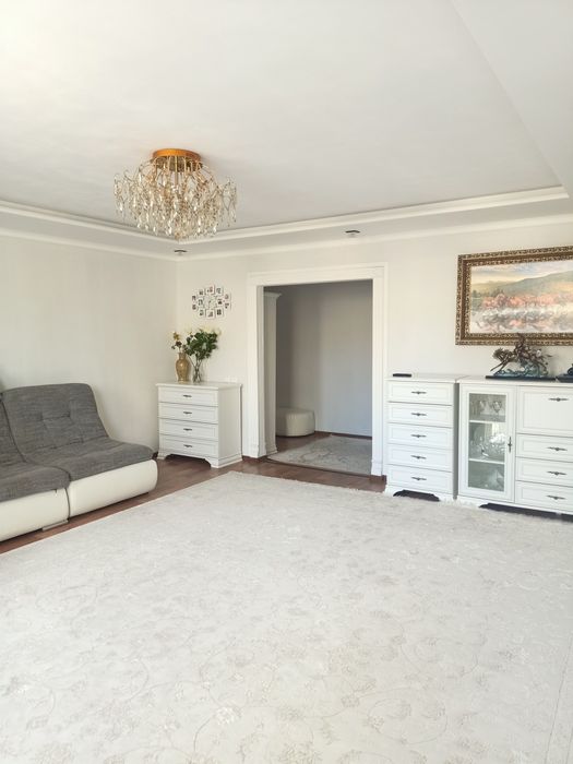 ОБМЕН ИЛИ прдам 4-х комнатная квартира 15-26 или  обмен на  3 ком