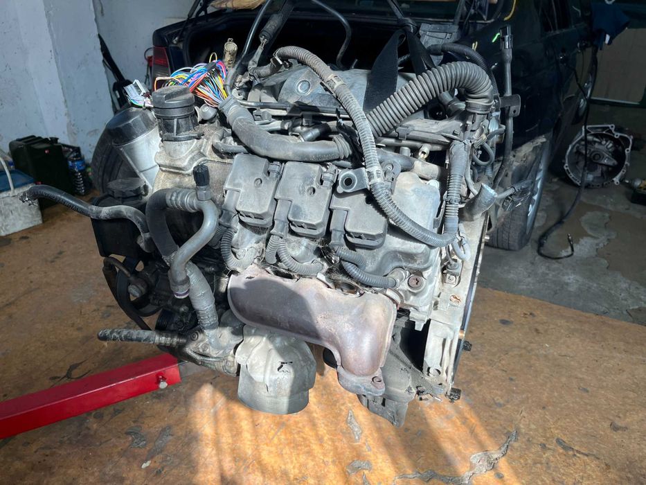 Оборудван двигател M112 3.2i от Mercedes C-class W203
