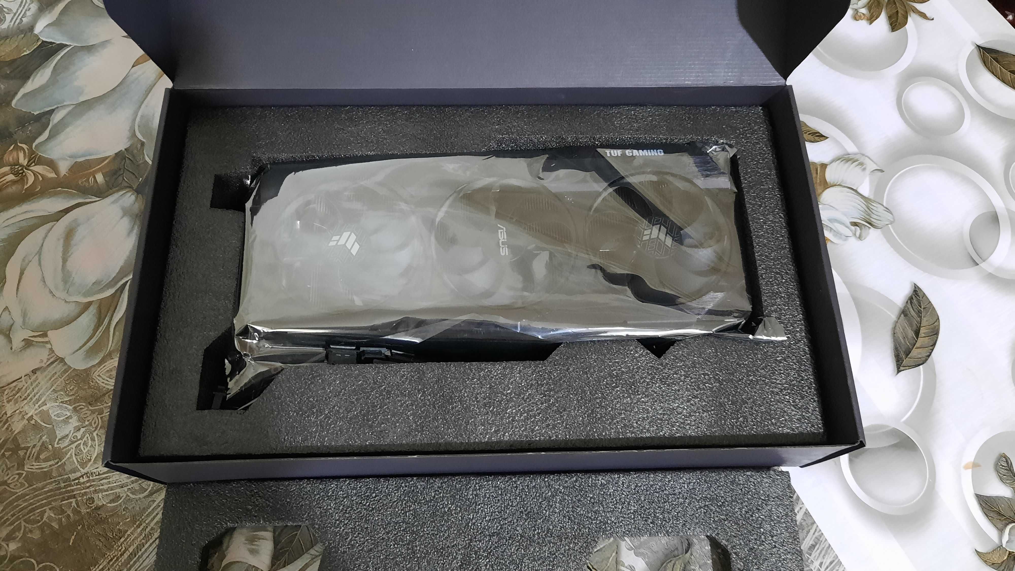 Видеокарта ASUS GeForce RTX 3070 Ti TUF Gaming OC Edition
