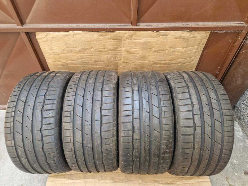 4 Hankook R21 285/35
летни гуми 
DOT2222