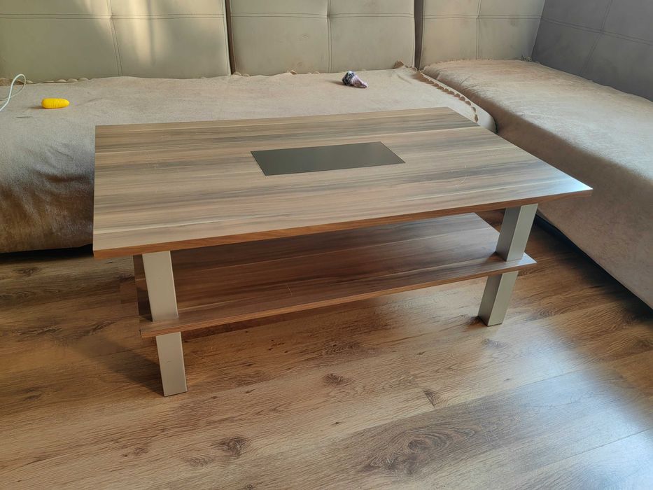 Холна маса от айко