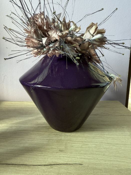 Vaza decor si plori artificiale
