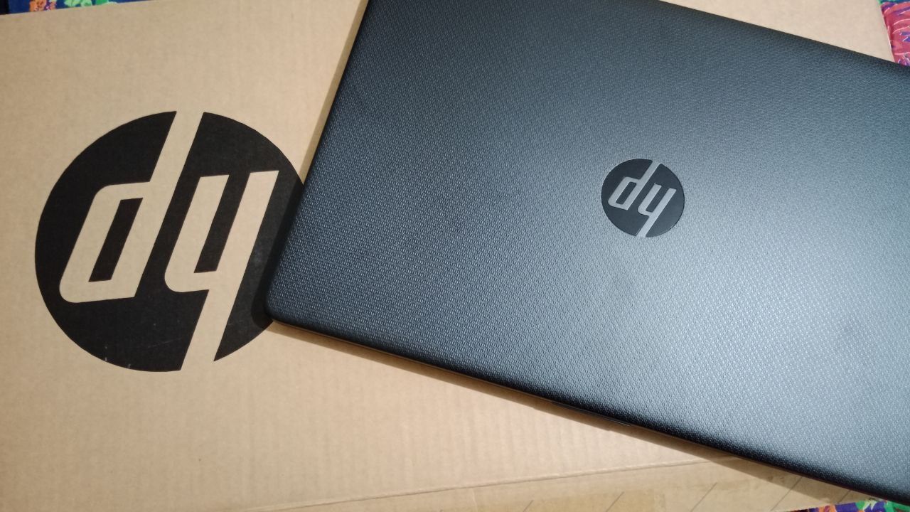 HP Laptop i3 12-avlod, 4/256 SSD