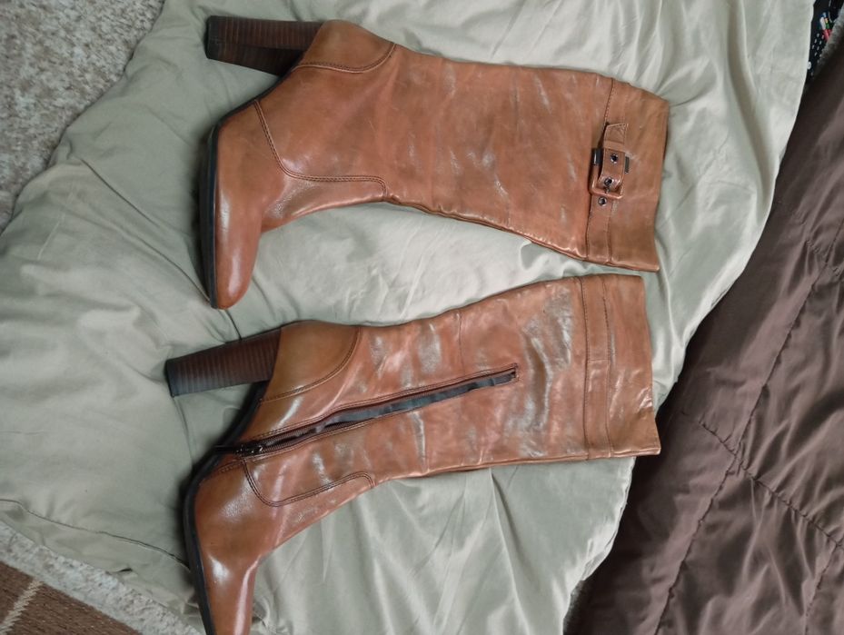 Cizme damā din piele