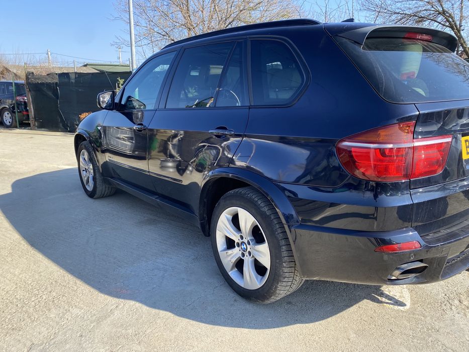 Ușă stânga spate BMW X5 E 70 2011