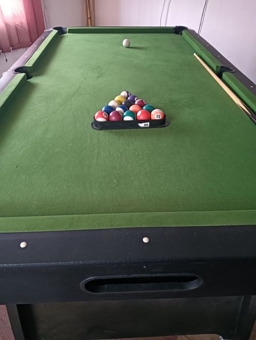 Vând masă de biliard profesionala