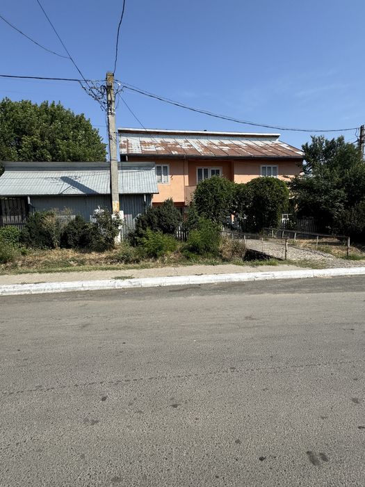 Vand casa/spatiu comercial Frumusita Galati